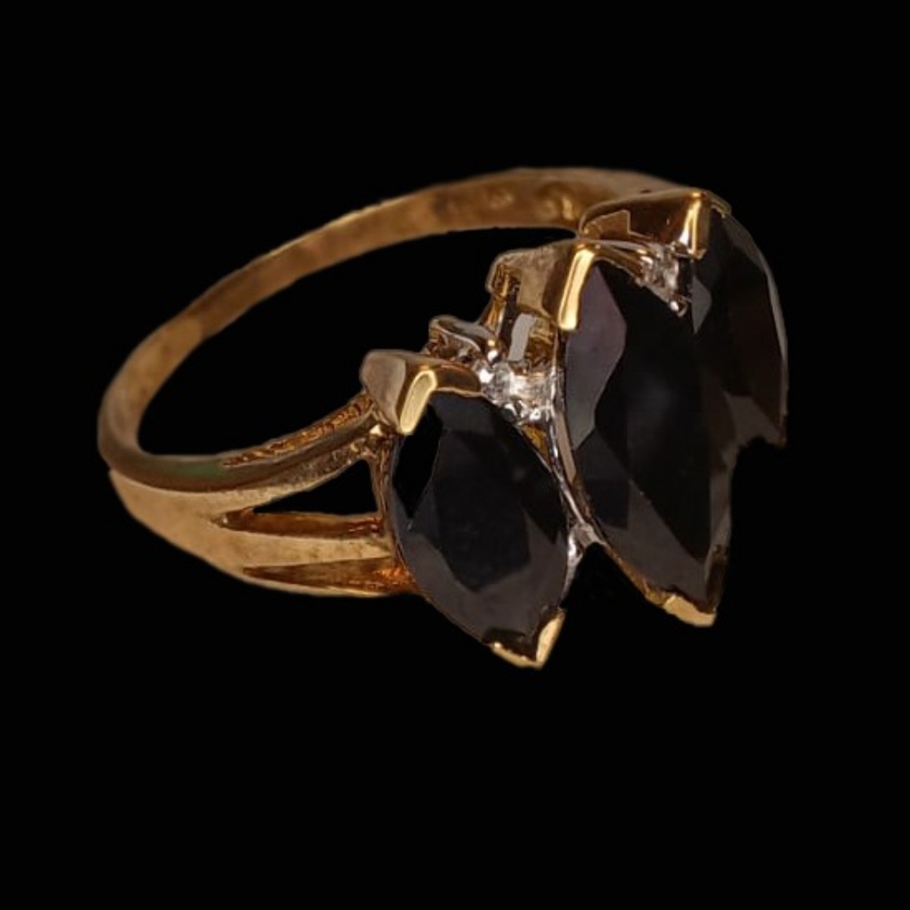 Sapphire Gold Ring New